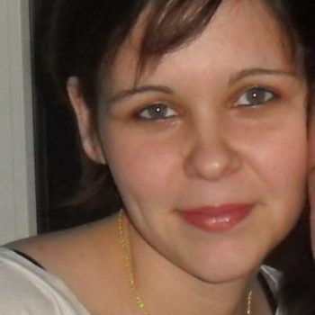 Profil de Héléa, 29 ans, pute à Villemomble