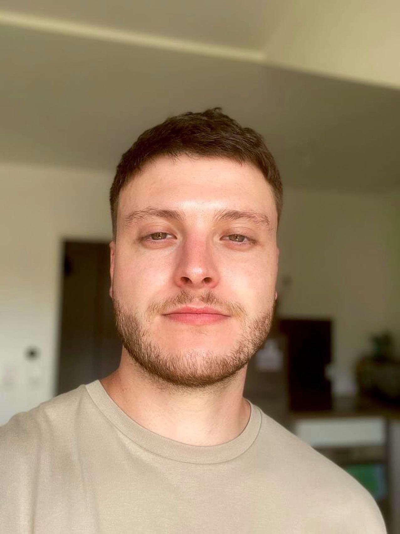 Profil de Normann, 27 ans, pute à Vaujours