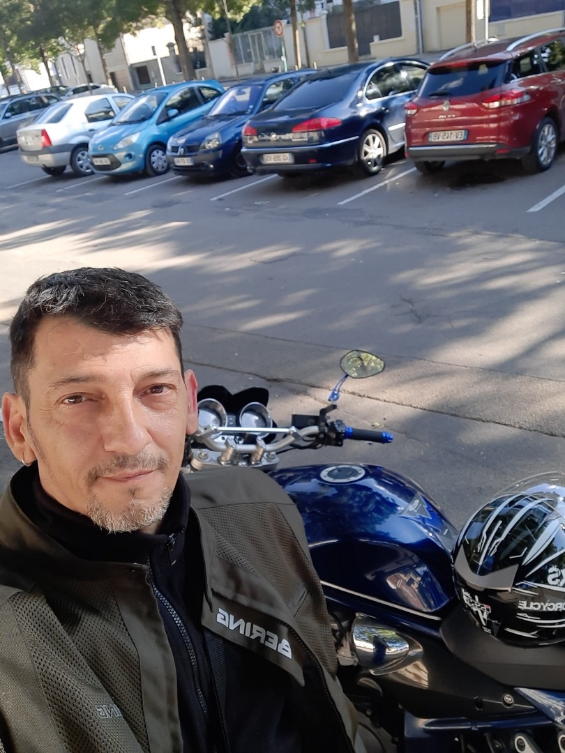 Profil de Danyl, 41 ans, pute à LesPavillons-sous-Bois