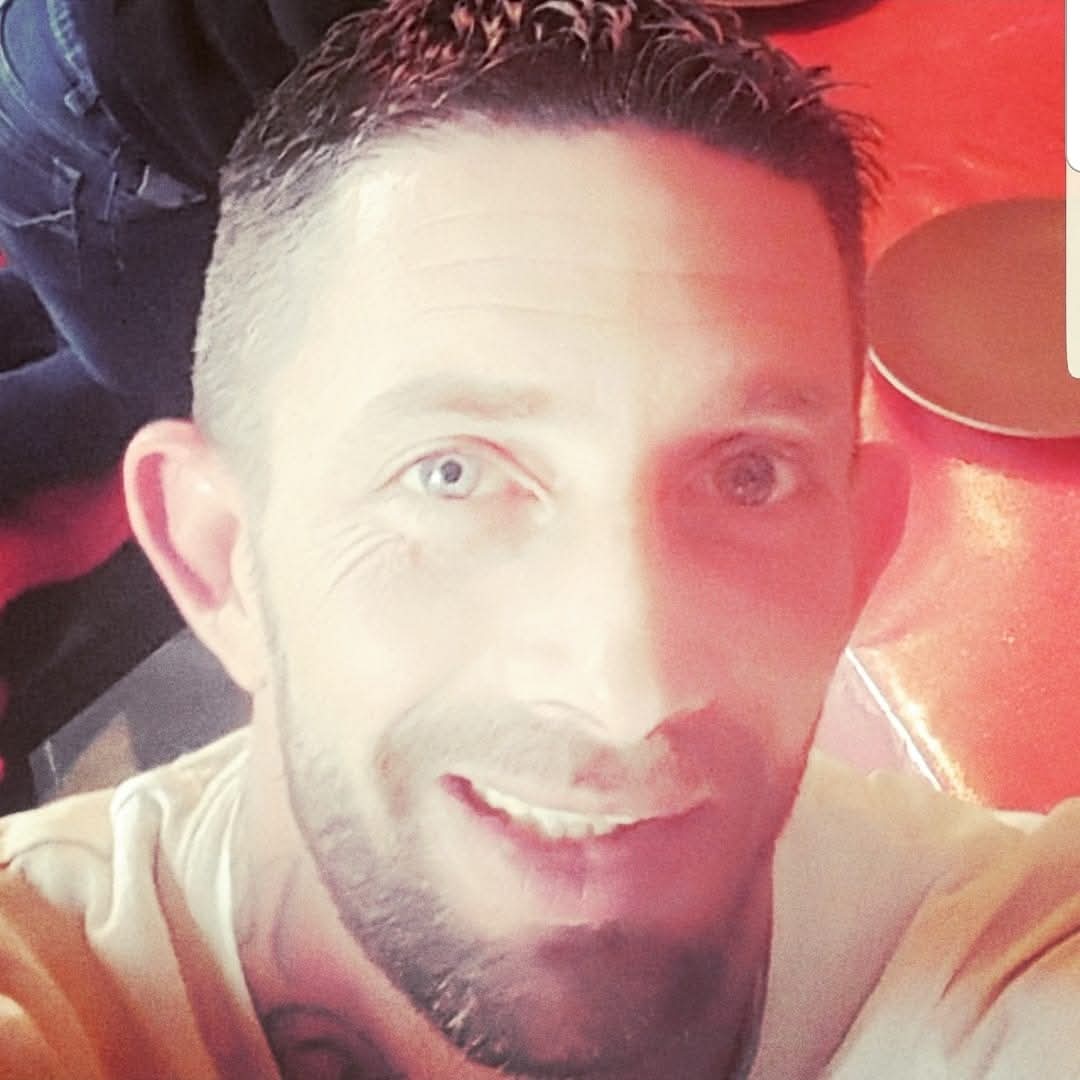 Profil de Childeric, 41 ans, pute à Romainville