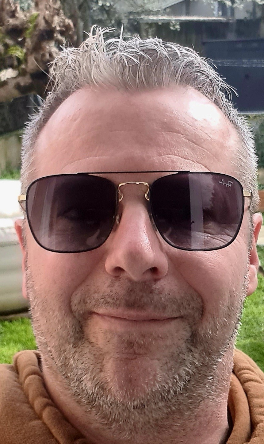 Profil de Cheickna, 55 ans, pute à Tremblay-en-France