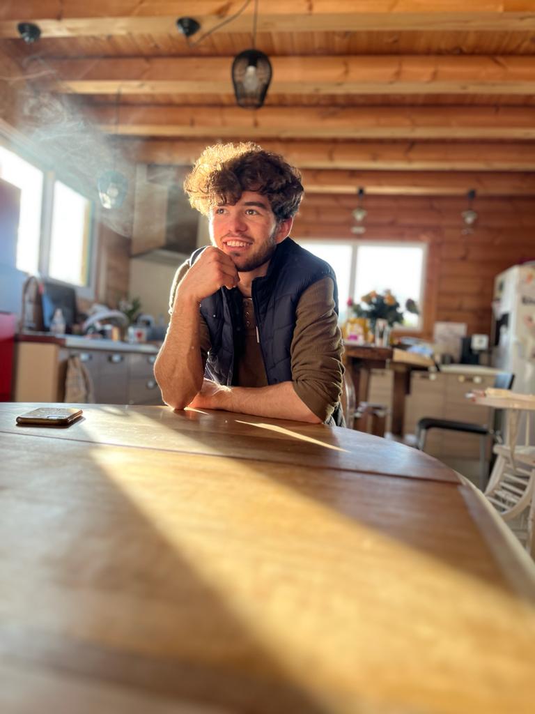 Profil de Gauvain, 28 ans, pute à Noisy-le-Grand