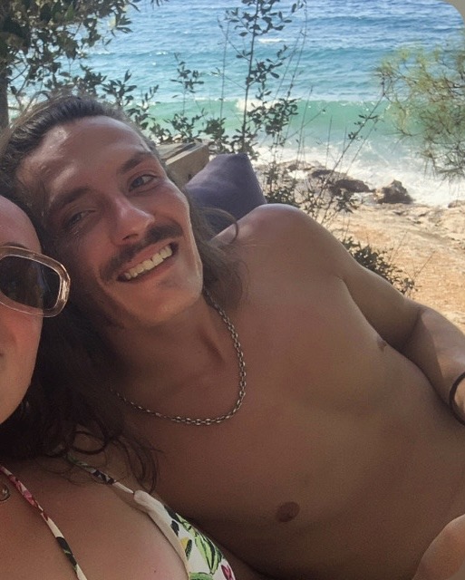 Profil de Nihad, 24 ans, pute à Aulnay-sous-Bois