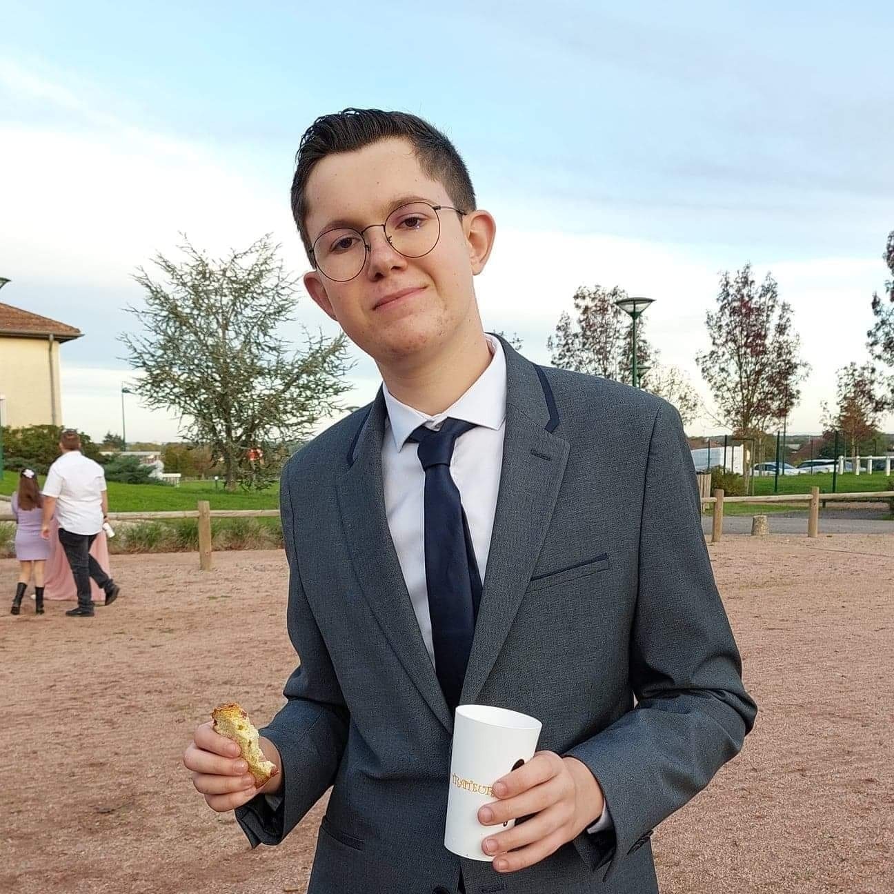 Profil de Jean-cyrille, 21 ans, pute à Pierrefitte-sur-Seine