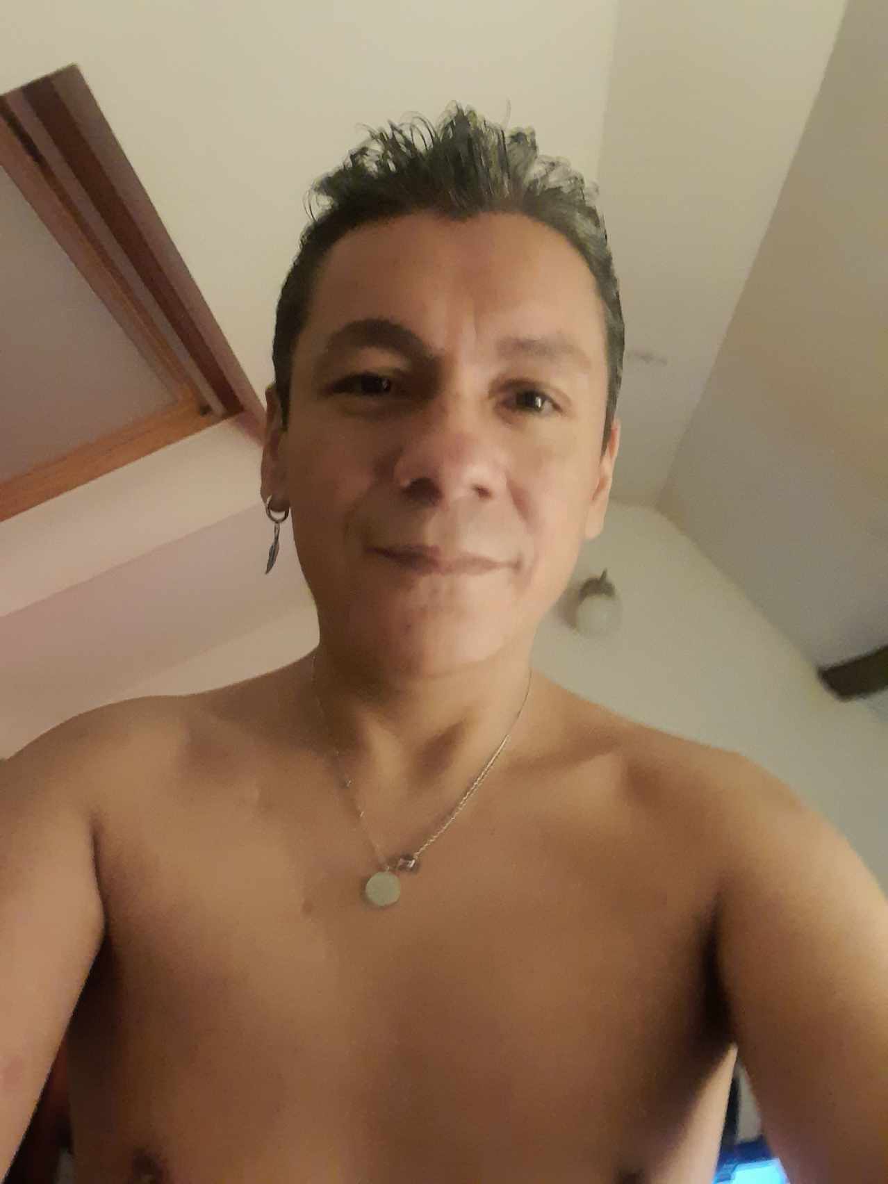 Profil de Lael, 40 ans, pute à Montfermeil