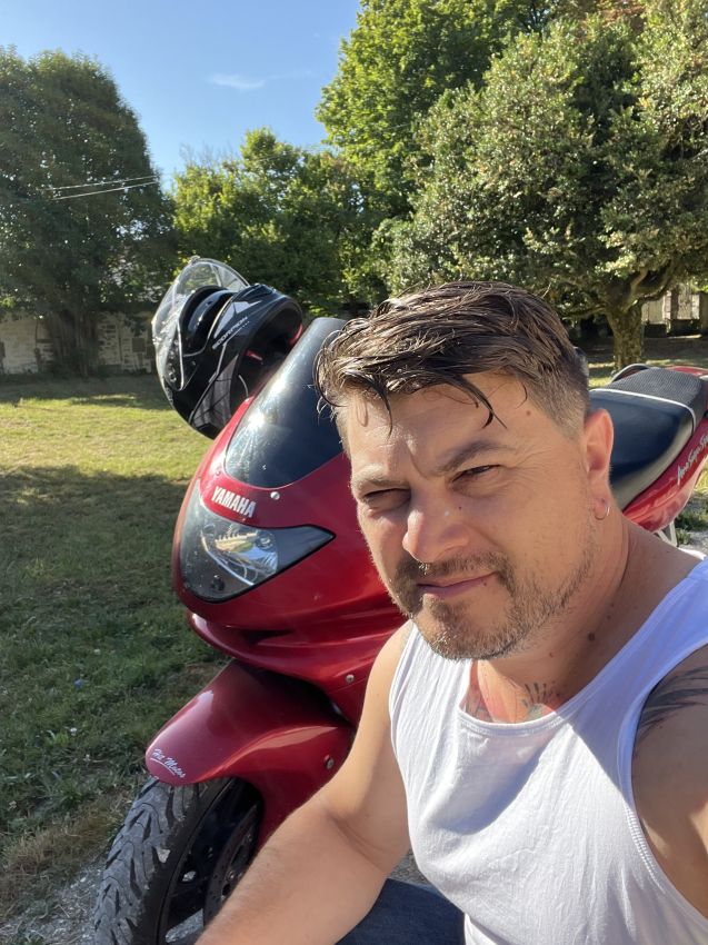 Profil de Teva, 42 ans, pute à Gournay-sur-Marne