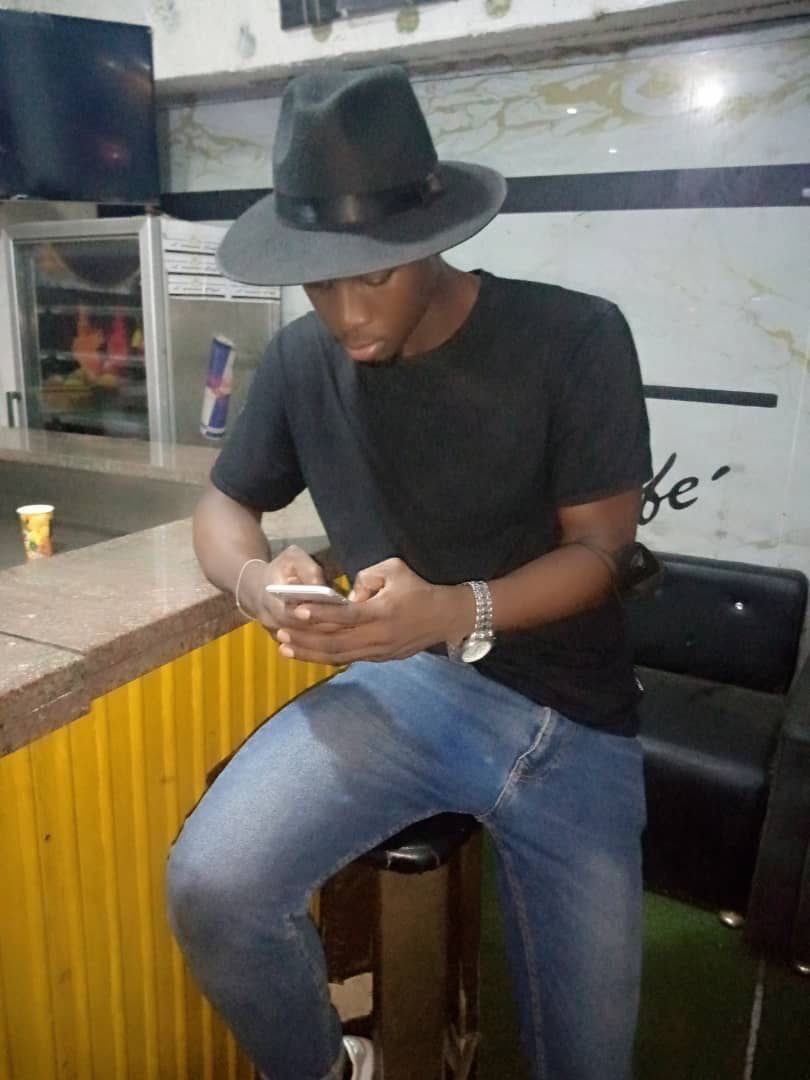 Profil de Darcy, 25 ans, pute à Bagnolet