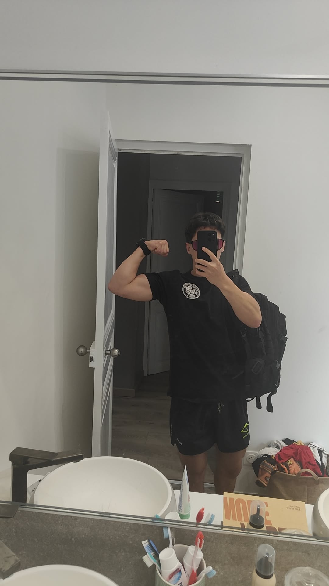 Profil de Vincent-xavier, 20 ans, pute à Bobigny