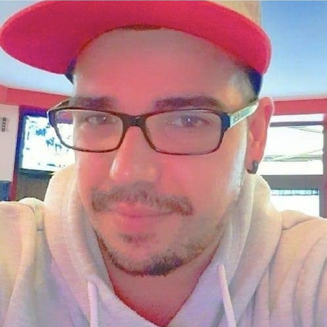 Profil de Charles-louis, 37 ans, pute à LaCourneuve