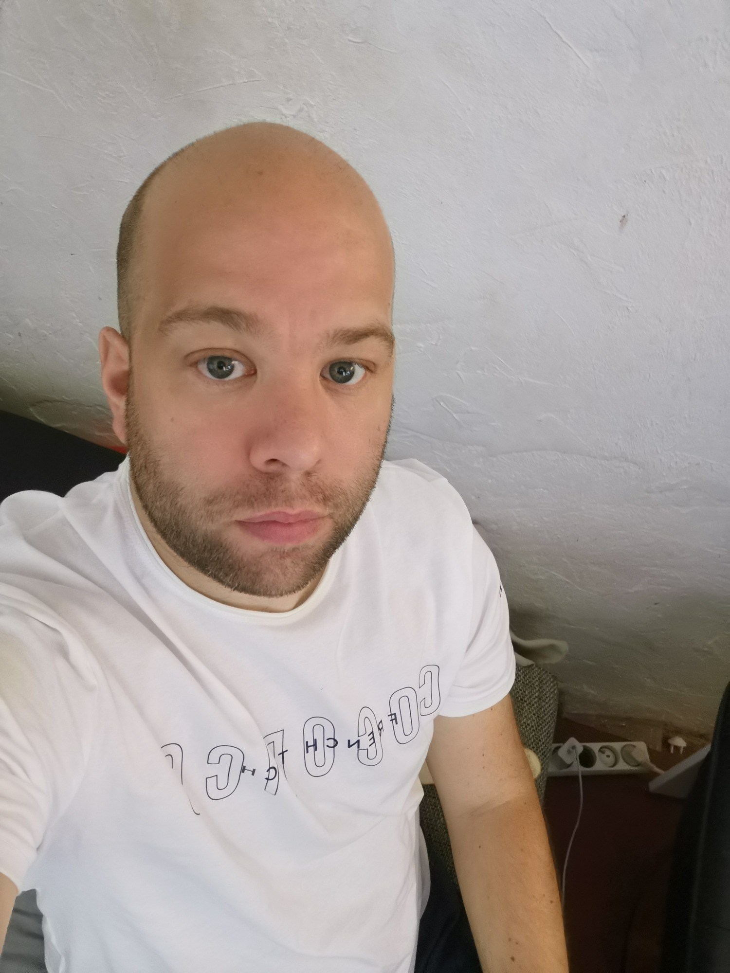 Profil de Ludovick, 43 ans, pute à LeRaincy