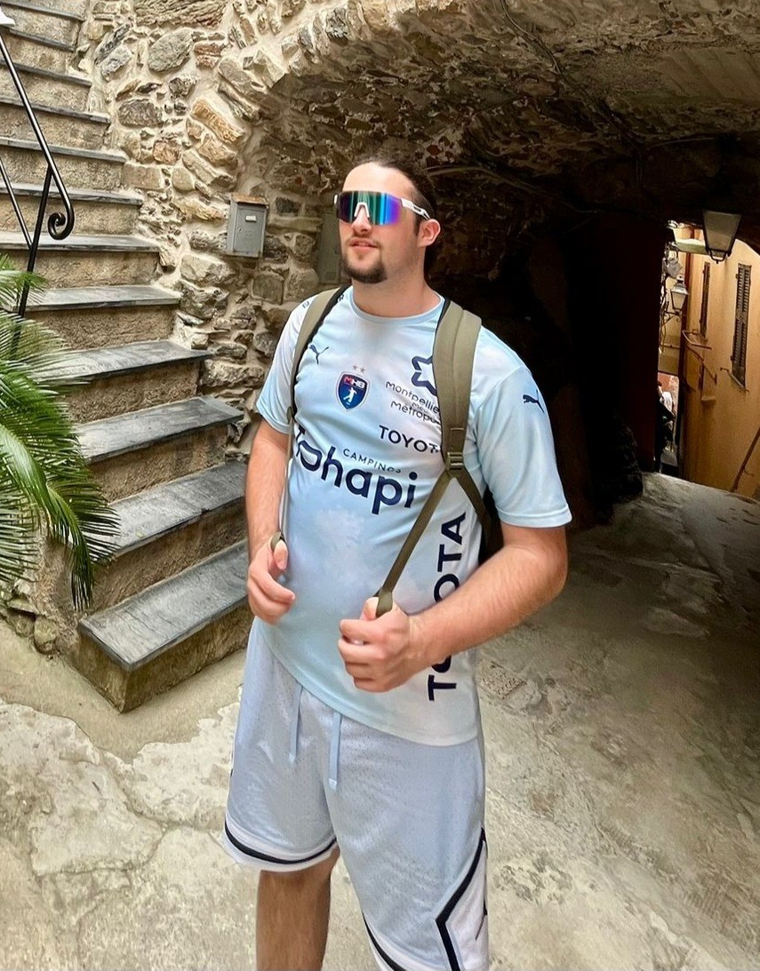 Profil de Bodo, 21 ans, pute à Gagny