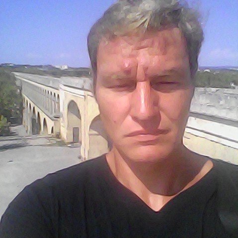 Profil de Bekim, 44 ans, pute à Aulnay-sous-Bois