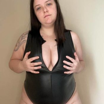 Profil de Jinane, 26 ans, pute à Rosny-sous-Bois